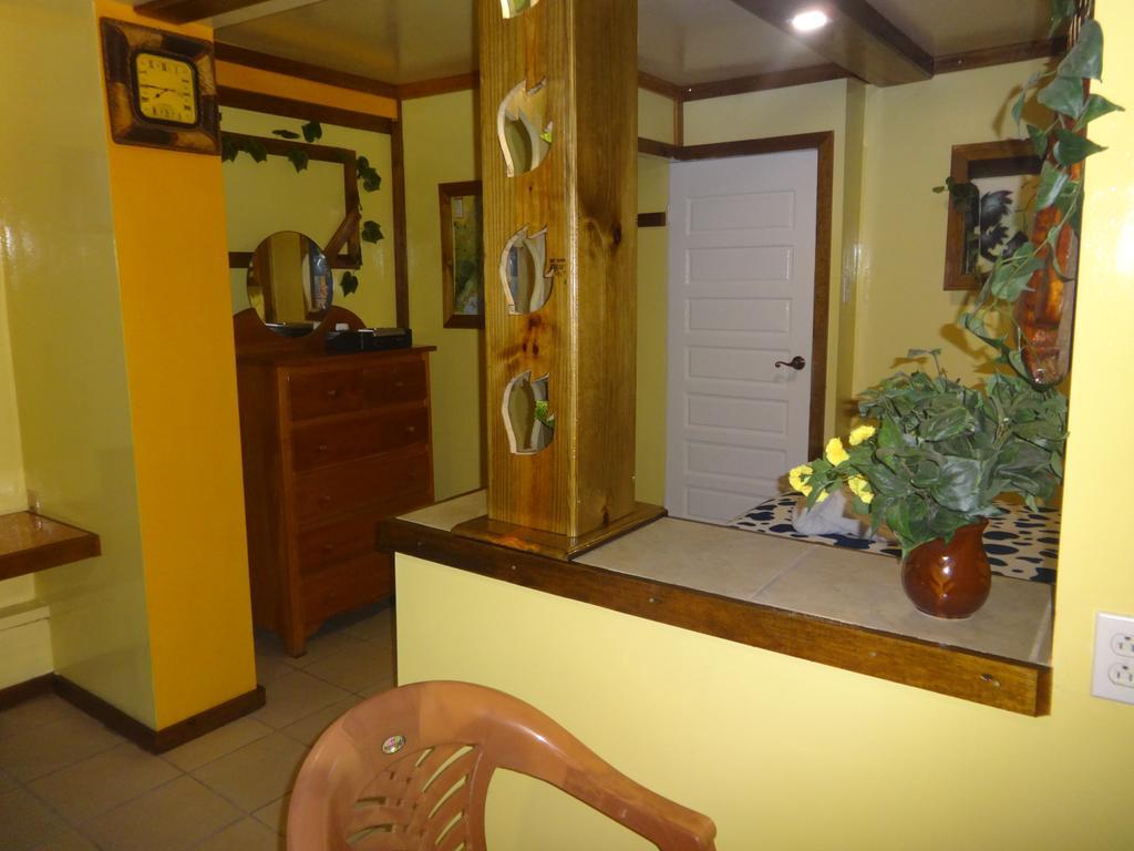Cocopele Inn San Ignacio Esterno foto