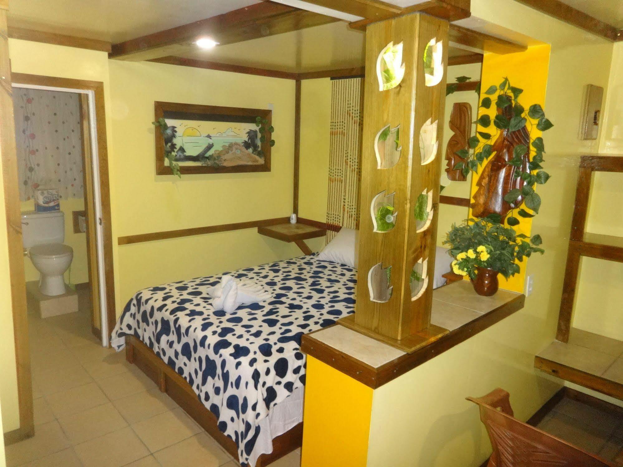 Cocopele Inn San Ignacio Esterno foto