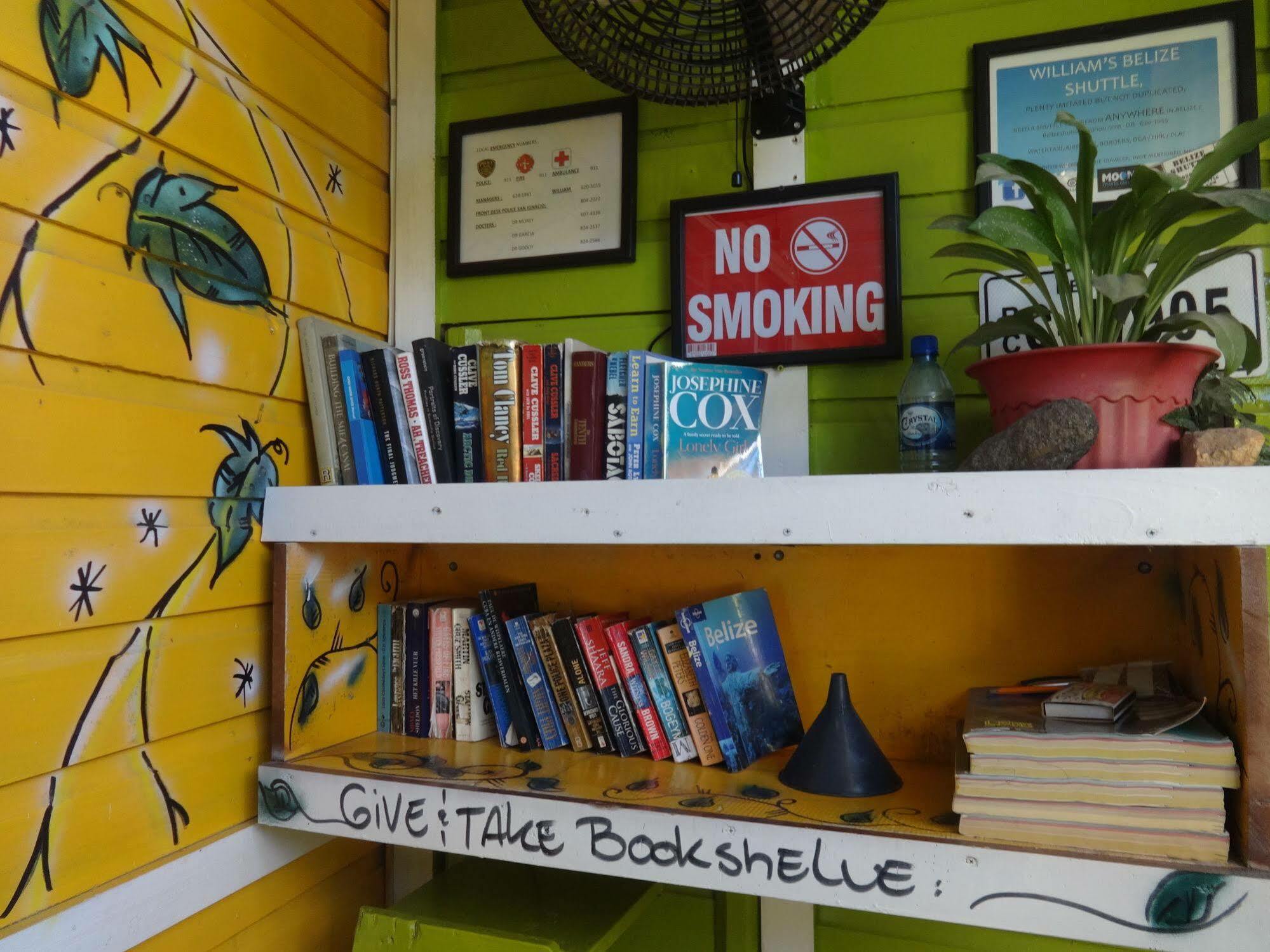 Cocopele Inn San Ignacio Esterno foto